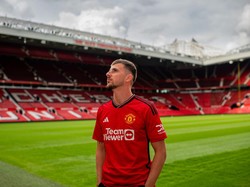 Skuad MU vs Leeds: Mount Berpeluang Debut, Bruno Fernandes Absen