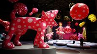 Mengunjungi Pameran Yayoi Kusama di Manchester Inggris
