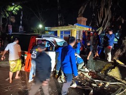 2 Pemotor di Malang Tewas Tertabrak Pikap Saat Menyeberang Jalan