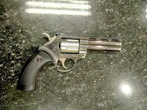 3 Pencuri Pakaian di Toko Bogor Ditangkap, Pistol Korek Api Disita