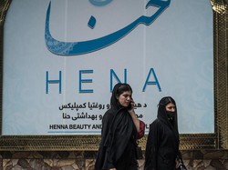 Taliban Tutup Paksa Salon Kecantikan di Afghanistan, Beri Waktu Sebulan