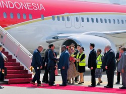 Jokowi Tiba di Papua Nugini Disambut PM James Marape