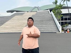 Netizen Dikejutkan Kabar Meninggalnya Seniman Difabel Bali Tut Herky