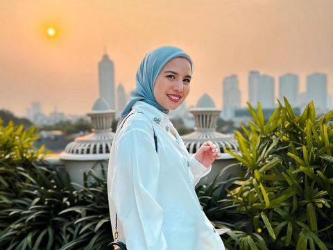 Tya Ariestya