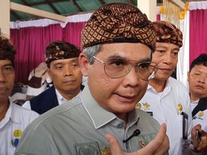 Wamentan Ungkap Jokowi Tak Tanya Keberadaan Mentan SYL Saat Ratas Wamentan Ungkap Jokowi Tak Tanya Keberadaan Mentan SYL Saat Ratas