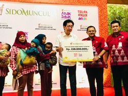 76 Anak Stunting di Semarang Dapat Bantuan Rp 228 Juta dari Sido Muncul