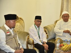 Timwas Haji Ungkap Penyebab Terganggunya Salat Arbain Jemaah RI di Madinah