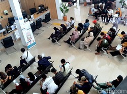 Warga Karawang Antusias Buat  Identitas Kependudukan Digital