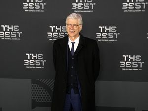 Arsenal Akan Dirikan Patung Arsene Wenger di Stadion Emirates