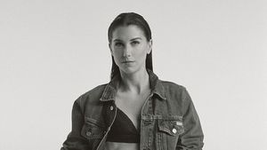 Foto: 5 Pesepakbola Wanita Didapuk Jadi Model Pakaian Dalam Calvin Klein