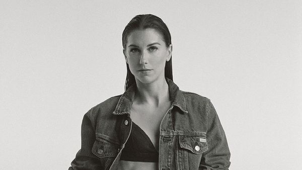 Foto: 5 Pesepakbola Wanita Didapuk Jadi Model Pakaian Dalam Calvin Klein