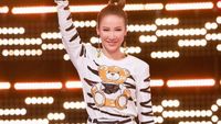Foto Mengenang Coco Lee, Penyanyi Hong Kong Berdarah Indonesia yang Bunuh Diri