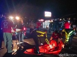 Tabrak Truk Parkir di Jalan Jogja-Solo, Pemotor di Klaten Tewas