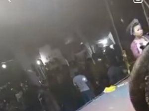 Viral Ricuh Jaipongan di Bekasi hingga Terdengar Suara Tembakan 3 Kali Viral Ricuh Jaipongan di Bekasi hingga Terdengar Suara Tembakan 3 Kali