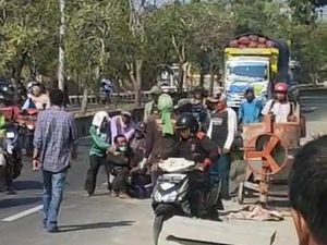 Aksi Heroik 2 Wanita Tuban Gagalkan Pencurian Motor Aksi Heroik 2 Wanita Tuban Gagalkan Pencurian Motor