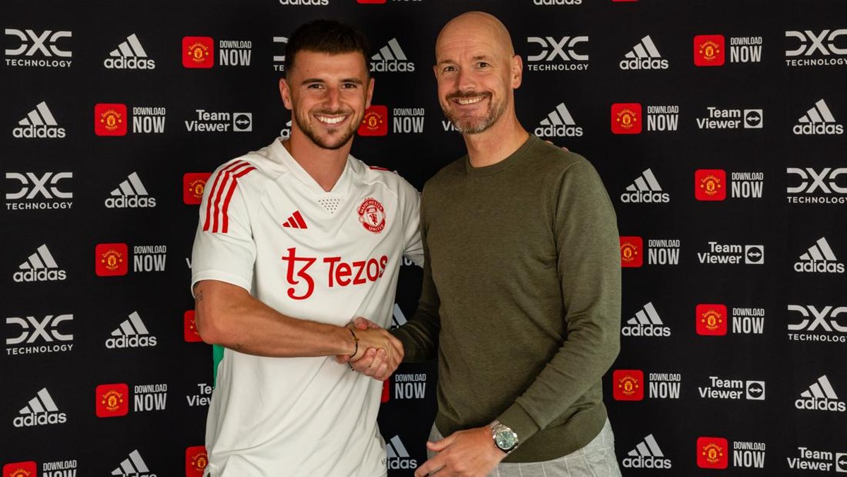 Mason Mount dan Erik ten Hag. Foto: Dok. Twitter @ManUtd