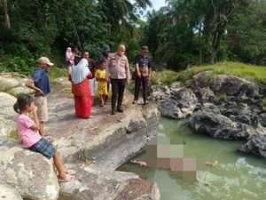 Mayat Wanita Bugil Ditemukan Membusuk di Sungai Bah Bolon Simalungun