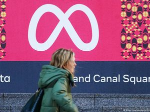 Meta Akan PHK Karyawan di Divisi Metaverse Meta Akan PHK Karyawan di Divisi Metaverse