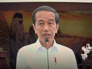 Resmikan Bandara Ewer di Asmat Papua, Jokowi: Ini Penting Sekali!