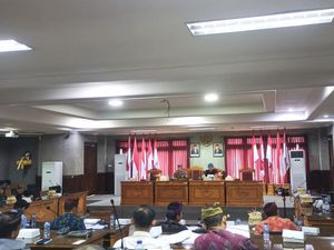 Ramai Penolakan Resor Mewah, DPRD Karangasem Bentuk Pansus Ramai Penolakan Resor Mewah, DPRD Karangasem Bentuk Pansus