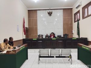 Sidang Gugatan Bunbin Vs Pemkot Bandung Ditunda Sidang Gugatan Bunbin Vs Pemkot Bandung Ditunda