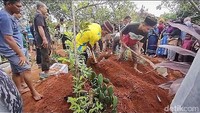 Anjuran Mempercepat Proses Penguburan Jenazah dalam Islam