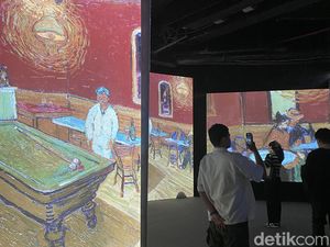 Van Gogh Alive Sihir Warga Jakarta Van Gogh Alive Sihir Warga Jakarta