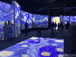 Kepincut dengan Van Gogh Alive Jakarta
