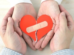 Biar Nggak Kena Tipuan Love Scamming, Ini yang Harus Dilakukan saat PDKT Online