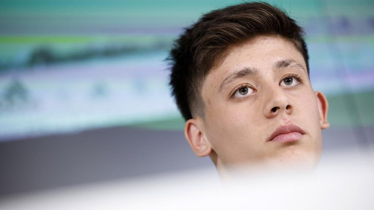 Barcelona gagal mendatangkan wonderkid Turki, Arda Guler, yang akhirnya memilih bergabung Real Madrid. (Foto: REUTERS/JUAN MEDINA)