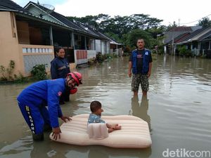 Tiga Desa di Pangandaran Terendam Banjir Tiga Desa di Pangandaran Terendam Banjir