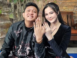 Happy Asmara Rilis Lagu Baru, Denny: Kok Pas Saya Mau Nikah?