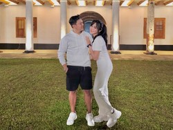 Ortu Mantan Pacar Jadi Saksi Pernikahan Bella Bonita dengan Denny Caknan