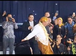 Jatim Sepekan: Pernikahan Denny Caknan-Petaka Mahasiswa Asing UB Terseret Ombak