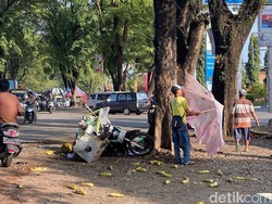 Mobil Tabrak Warga, Pedagang hingga Pertokoan di Lingkar Utara Kudus