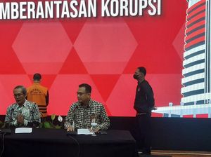 Eks Kepala Bea Cukai Makassar Diduga Terima Gratifikasi Rp 28 M Sejak 2012 Eks Kepala Bea Cukai Makassar Diduga Terima Gratifikasi Rp 28 M Sejak 2012