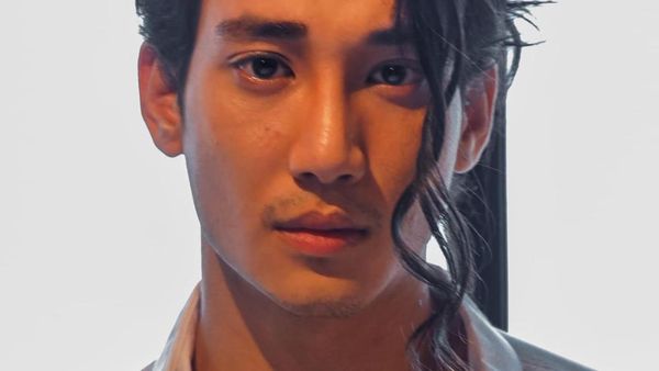 8 Potret Paing Takhon, Pria Tertampan di Dunia Setelah Bebas dari Penjara