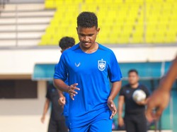 PSIS Semarang Lepas David Rumakiek, Disebut Sedang Ada Masalah Pribadi