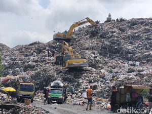 Mengatasi Darurat Sampah di Palembang