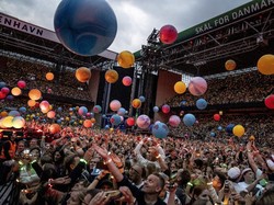 Detik-detik Konser Coldplay, Jumlah Penumpang Stasiun Gambir Membeludak
