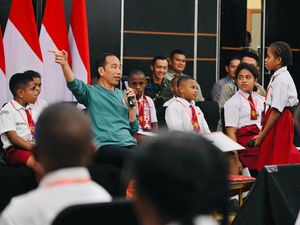 Siswa SD Papua Jawab Cepat Kuis Matematika dari Jokowi, Belajar Pakai Metode Ini