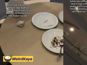 Tak Sopan! Bocah Ini Ludahi Minuman Orang Sembarangan Tak Sopan! Bocah Ini Ludahi Minuman Orang Sembarangan