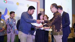 Tingkatkan Produksi Susu, 12 Peternak Muda Dikirim Studi ke Belanda