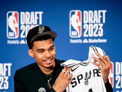 Rayakan Halloween, Pebasket Victor Wembanyama Jadi Slenderman