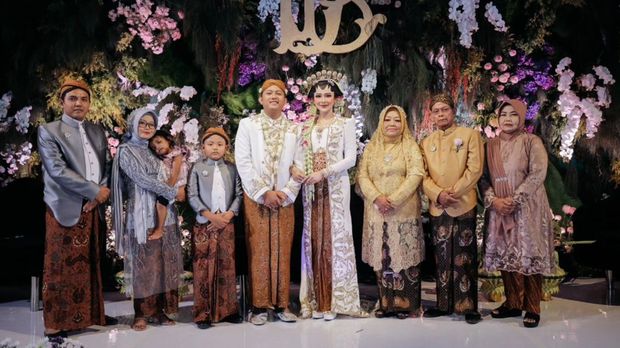 Denny Caknan dan Bella Bonita Menikah Denny Caknan dan Bella Bonita Menikah.