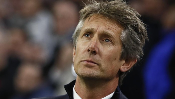Ajaxs CEO and former goalkeeper Edwin van der Sar is seen prior to a round of 32, second leg, Europa League soccer match between Ajax and Getafe at the Johan Cruyff ArenA in Amsterdam, Netherlands, Thursday, Feb. 27, 2020. (AP Photo/Peter Dejong)