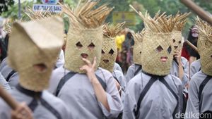 Uniknya Ribuan Topeng di Gelaran Festival Krakatau 2023