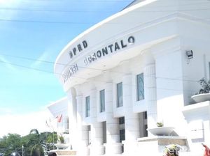 8 Hal Tentang Anggota DPRD Gorontalo F-PDIP Tersangka Judi Sabung Ayam 8 Hal Tentang Anggota DPRD Gorontalo F-PDIP Tersangka Judi Sabung Ayam