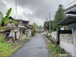 Kawasan Lereng Semeru Diguyur Hujan Deras, Warga Resah Banjir Lahar Susulan