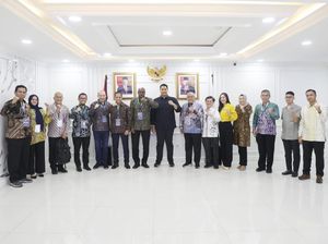 Menpora Sambut Kedatangan OIC-CA